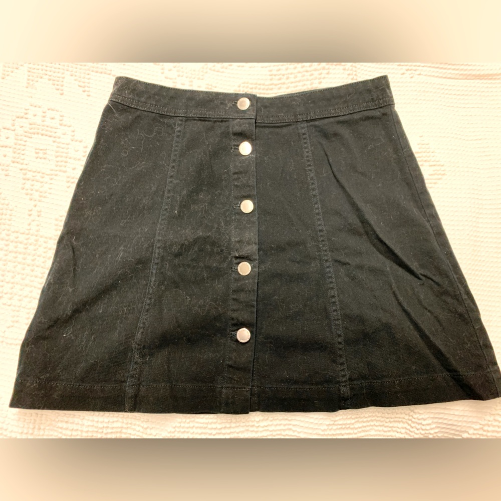 H&M Black Denim Skirt